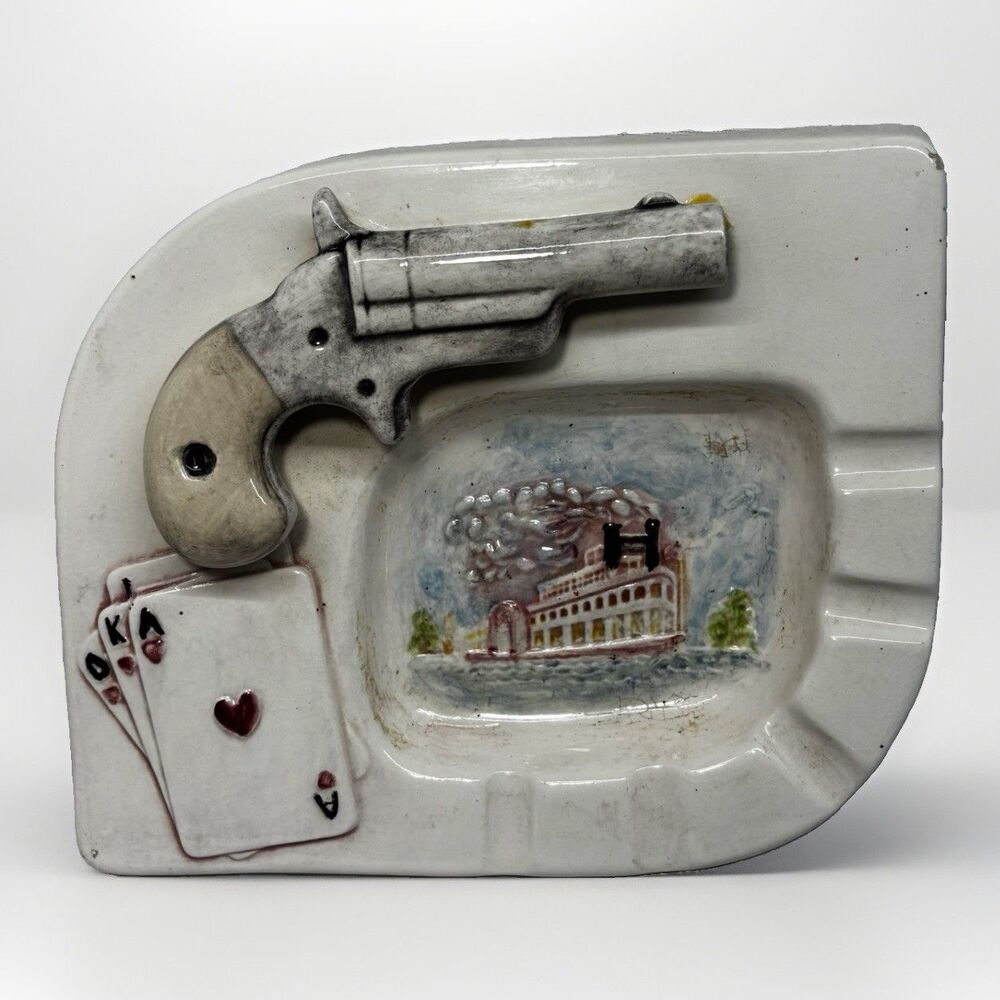 Vintage Holland Mold Ashtray Revolver Playing Cards Riverboat Western Crazing